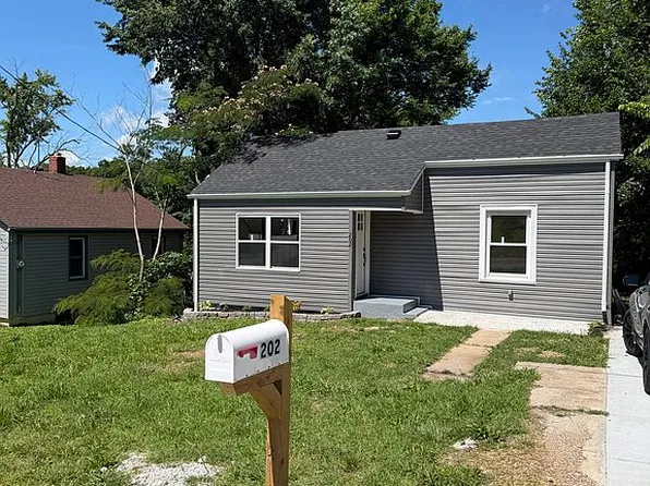 202 S Frost St, Bland, MO 65014