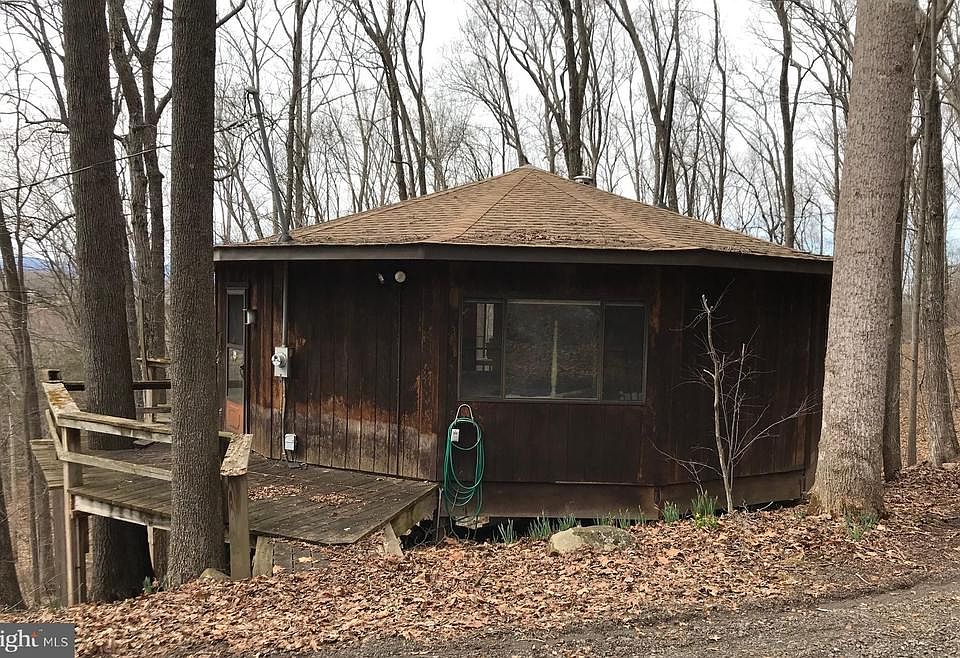 1st image of 1136 Moonlight Dr