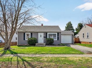 421 Fletcher Ln, Beech Grove, IN 46107