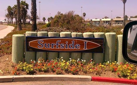 4th image of 284 E Surfside Dr