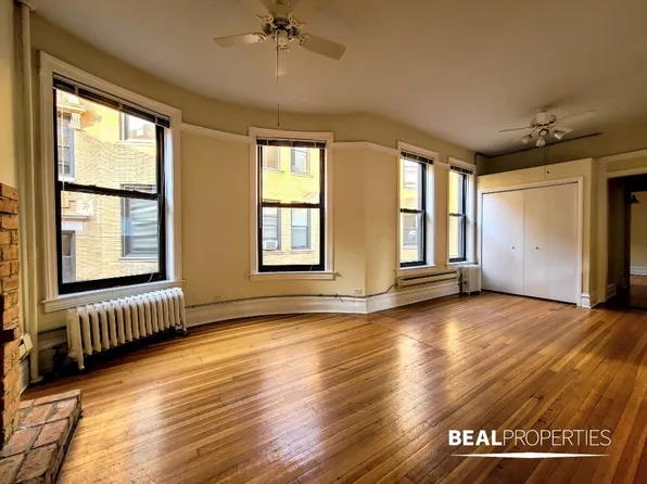 1216 N Dearborn St #A3, Chicago, IL 60610