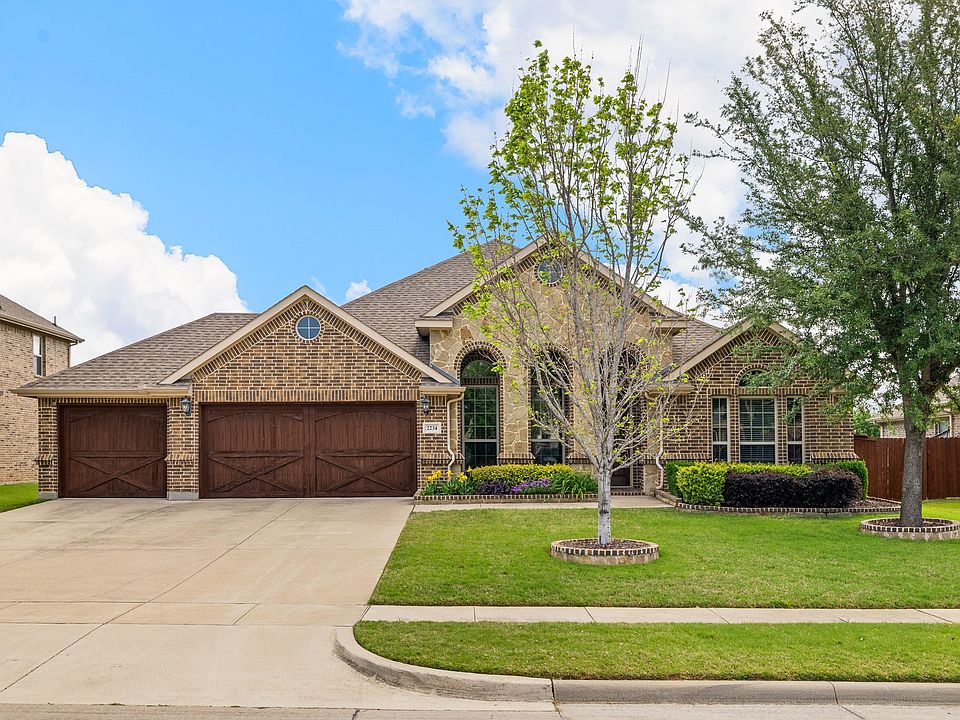 1st image of 2234 Fallbrooke Dr