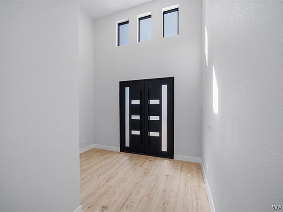 5th image of 3456 Sunglow Drive