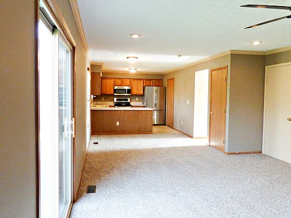 3rd image of 5444 Mirage Dr