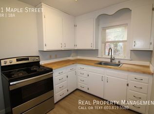 11 Maple St, Rochester, NH 03867