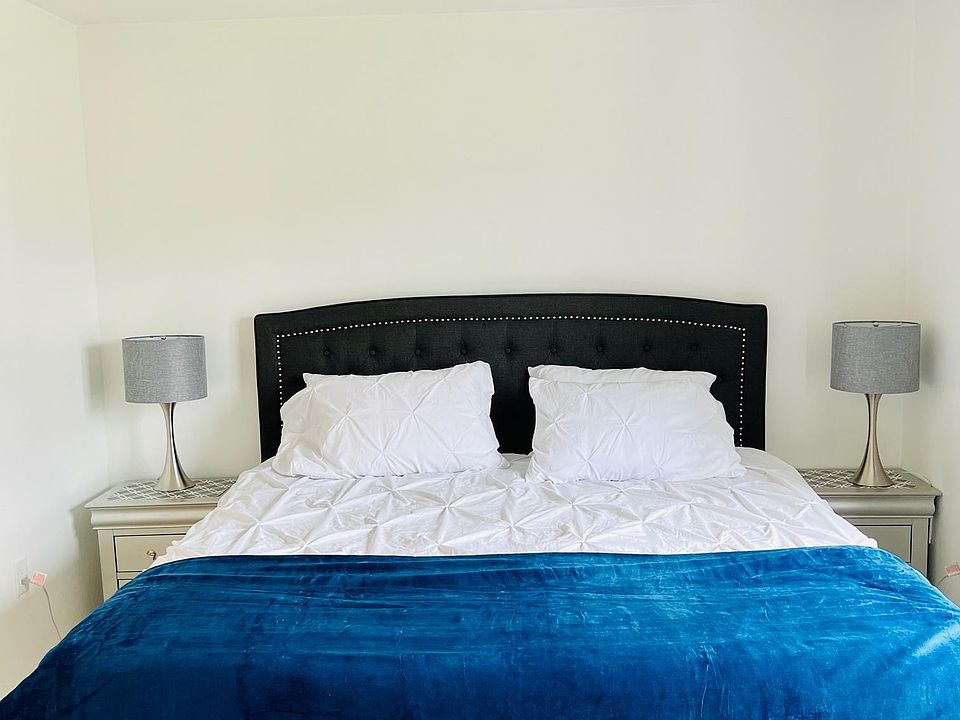 King size Bed in master Bedroom