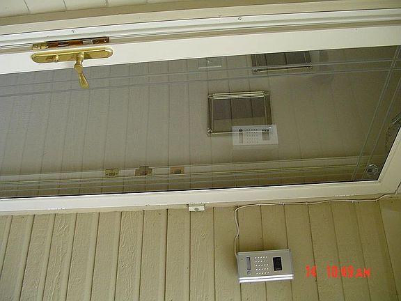 Storm Door /Security Camera
