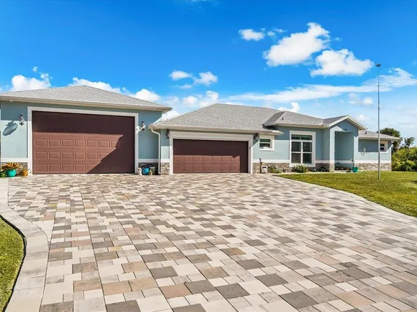 6184 Van Dine St, Englewood, FL 34224