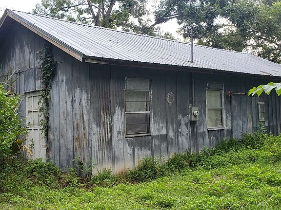 5th image of 604 SE Henvenston