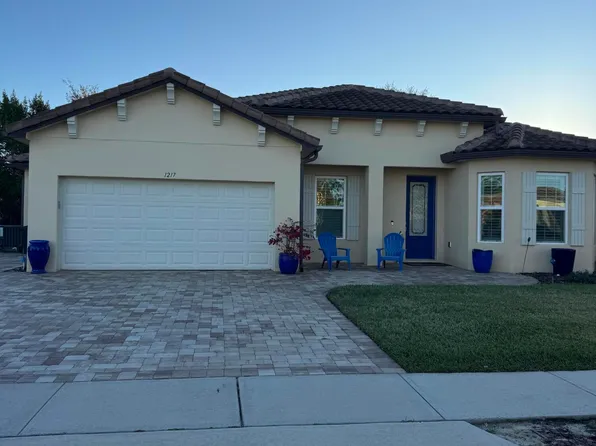 1217 Fulton Cir, Titusville, FL 32780