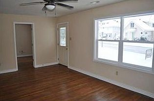 2nd image of 425 E College Ave