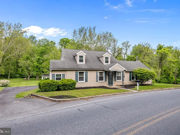 555 Wyomissing Rd, Mohnton, PA 19540