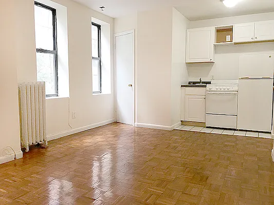 Rented by AJ Clarke | media 3