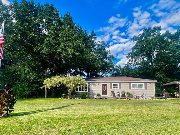 3rd image of 3979 W Bacon Rd