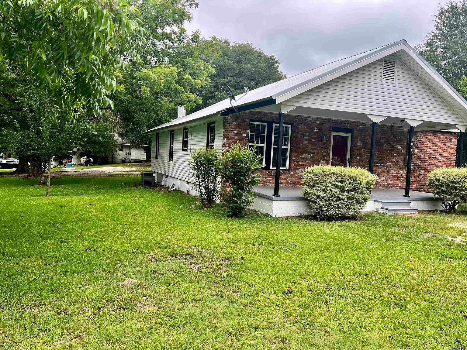 301 Page St, Eastman, GA 31023 MLS 233622 Zillow