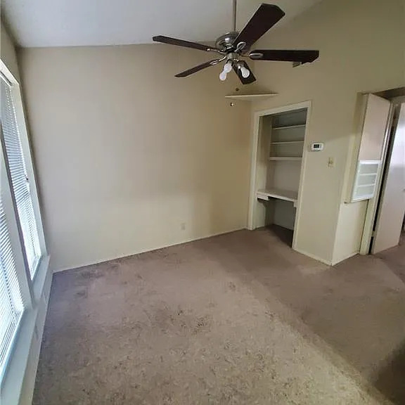 3000 Guadalupe St #305 — Photo 8