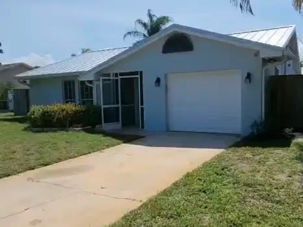 171 9th Dr, Vero Beach, FL 32962