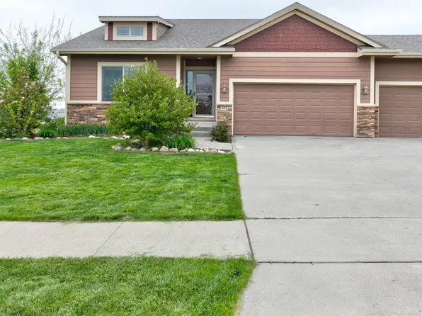 101 NW Sunset Ln, Grimes, IA 50111