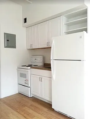 Rented by CITY SPHERE | media 2