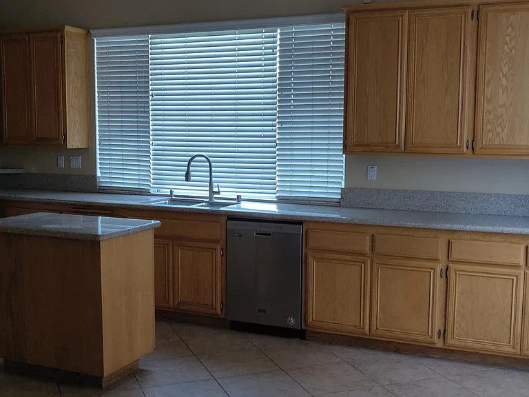 14163 Applegate Ln — Photo 4