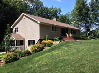 9 Blackberry Ln, Queensbury, NY 12804