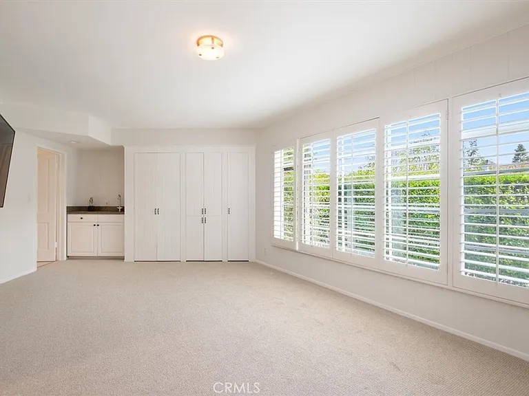 3969 Longridge Studio Ctr — Photo 9