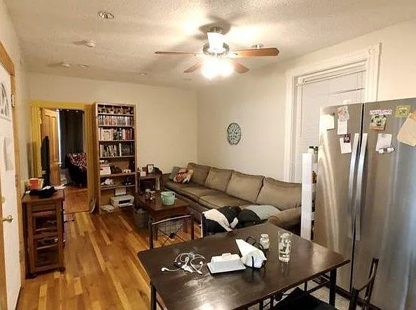 127 Cedar St #3 — Photo 2