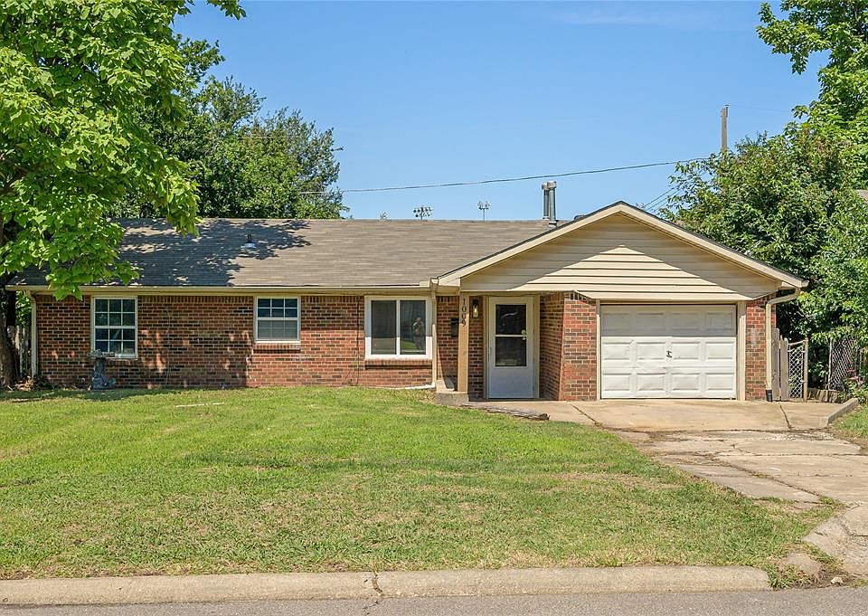 1st image of 1009 Bell Dr