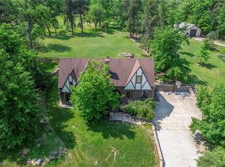 23121 Emmons Rd, Columbia Station, OH 44028