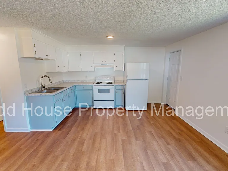 121 Grimes St #1 — Photo 5