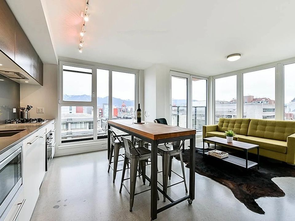 1st image of 150 Cordova St E #902