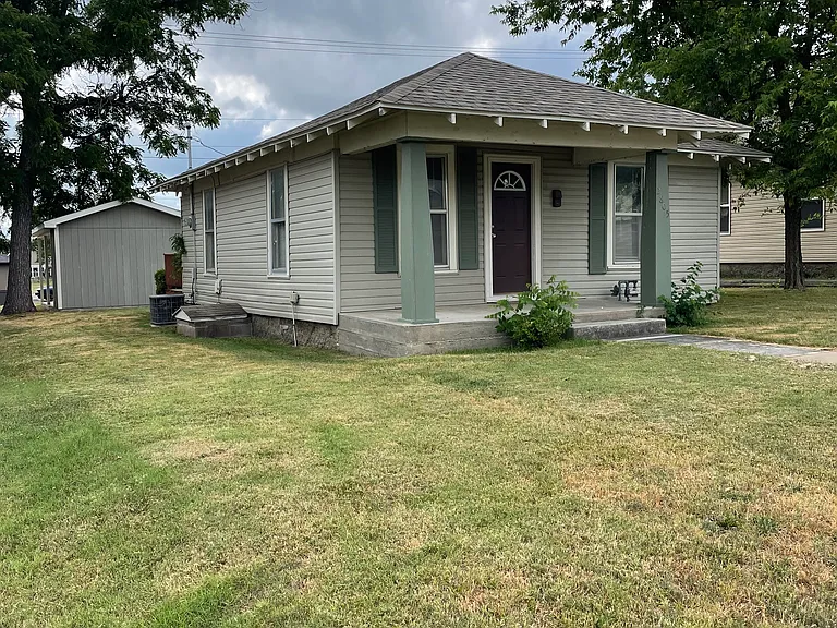 2805 S Joplin Ave — Photo 1