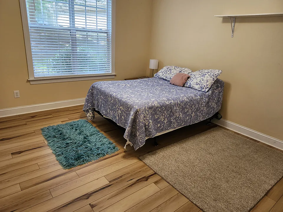 1614 Providence Glen Dr