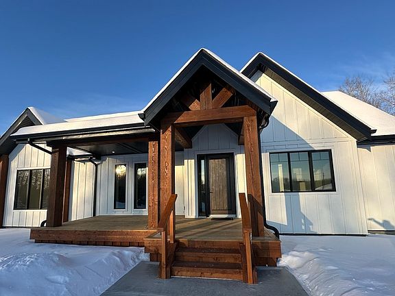 2nd image of 54514 Range Rd #12-6