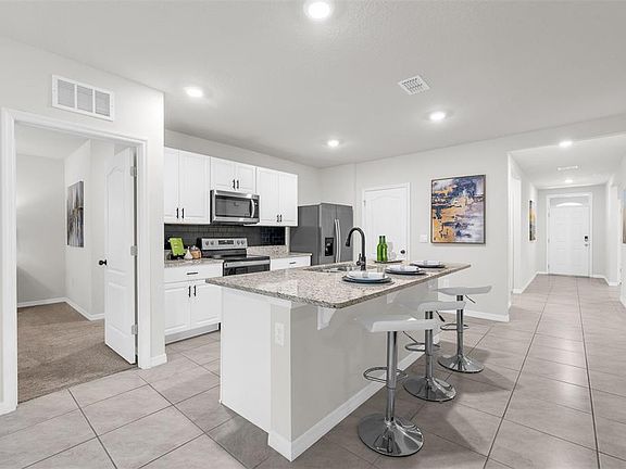 5th image of 505 Lady Irelyn Ct