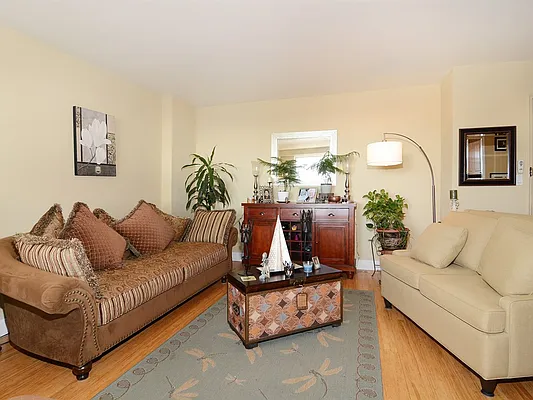 Sold by Robert E. Hill  | media 1