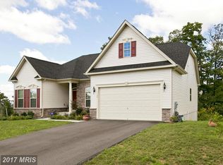 1128 Riparian Dr, Falling Waters, WV 25419