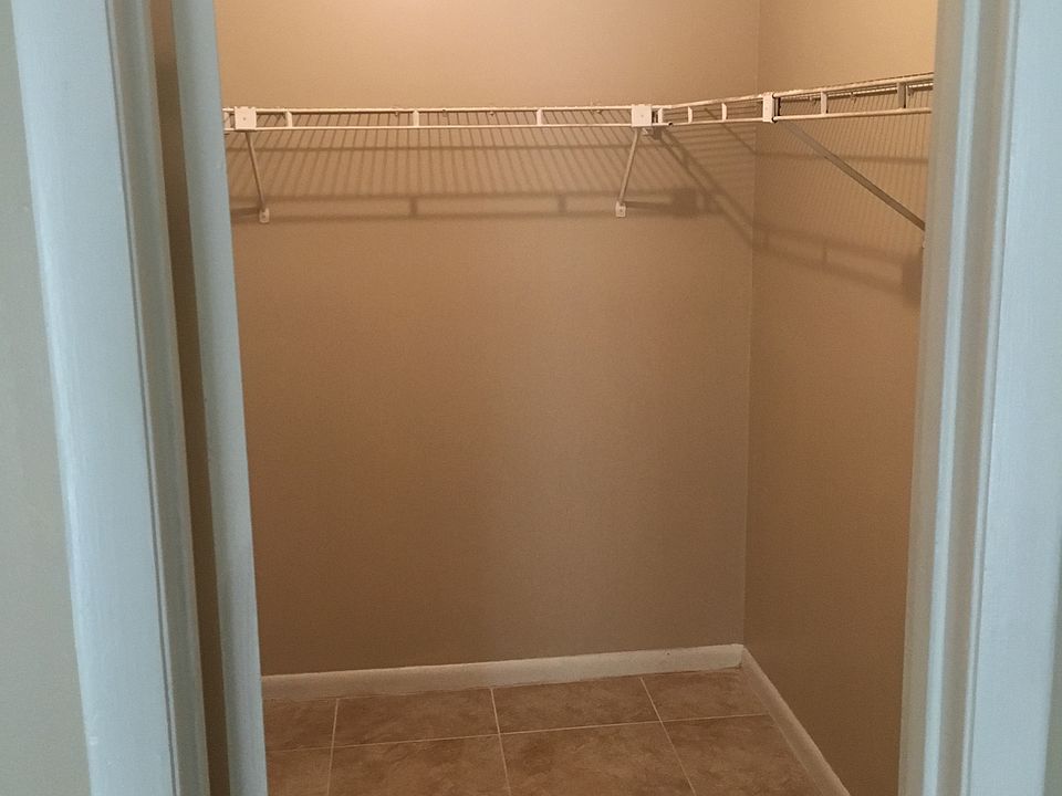 Closet, master