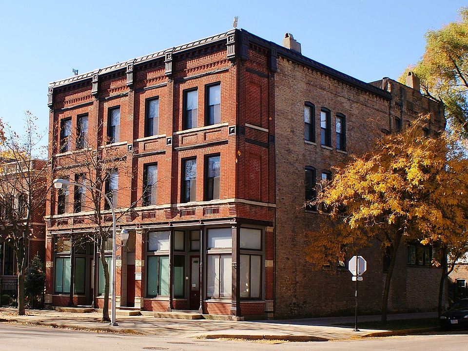 Building Photo 5