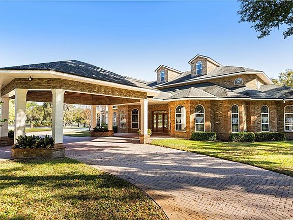 3rd image of 1501 Lake Markham Rd