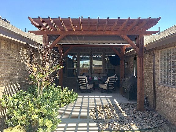 2nd image of 6002 Medina Dr