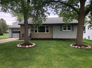 1208 Baird Ave, Fergus Falls, MN 56537