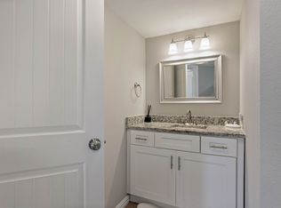 1608 Pecan Chase Cir APT 19, Arlington, TX 76012