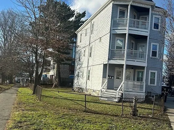 15-17 Gladstone St #3, Everett, MA 02149
