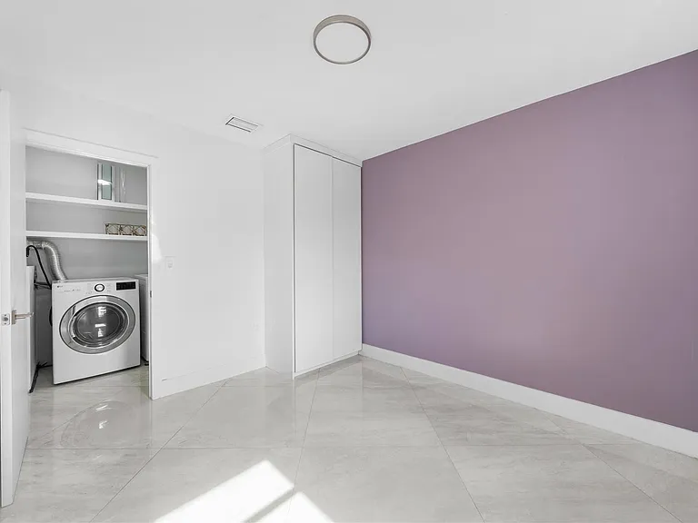 1100 Buchanan St — Photo 30