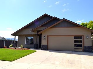 1770-1774 SE Rosebank Way Naples #2923-6, Grants Pass, OR 97526