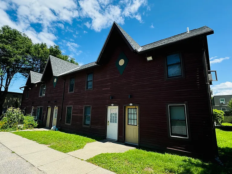 700 Riverside Ave #E — Photo 1