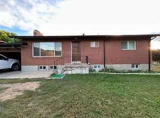 255 E Chimes View Dr, Ogden, UT 84405