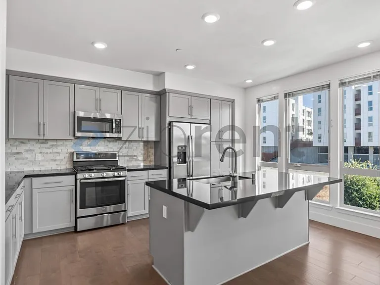 310 Riesling Ave #20 — Photo 10