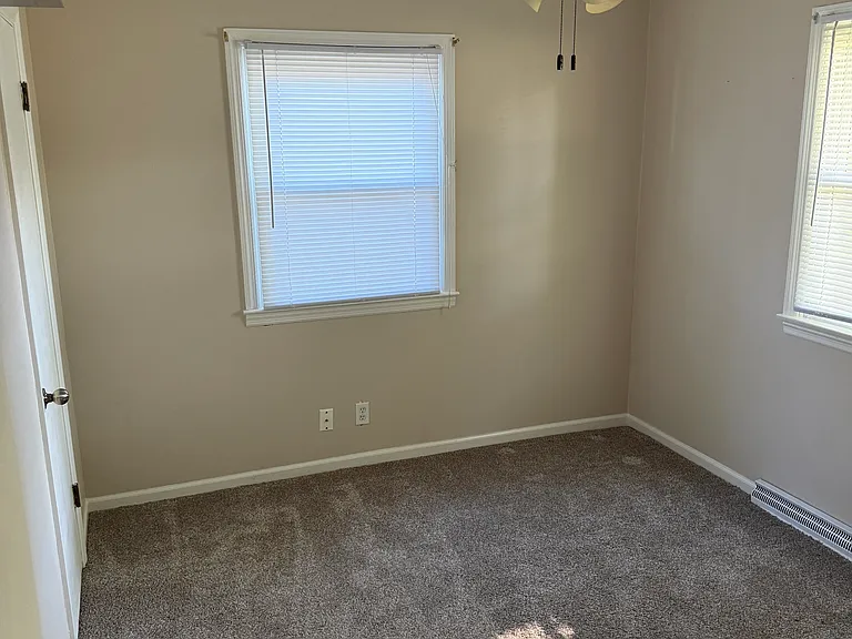 116 Briargate Rd — Photo 14